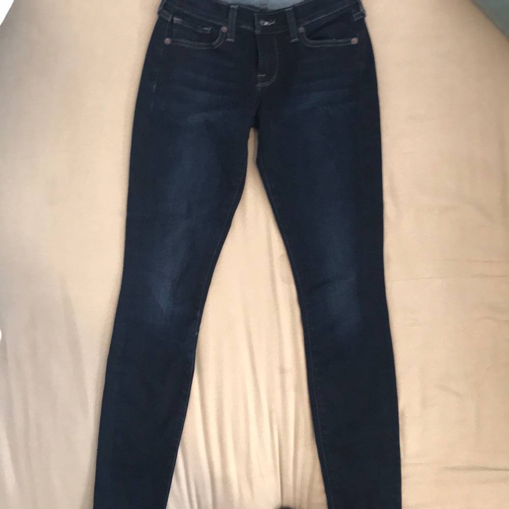 Skinny jeans